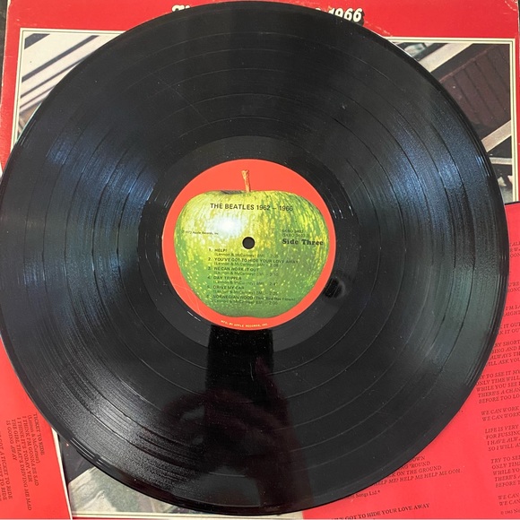 The Beatles / 1962~1966 Vinyl Records - Picture 10 of 13